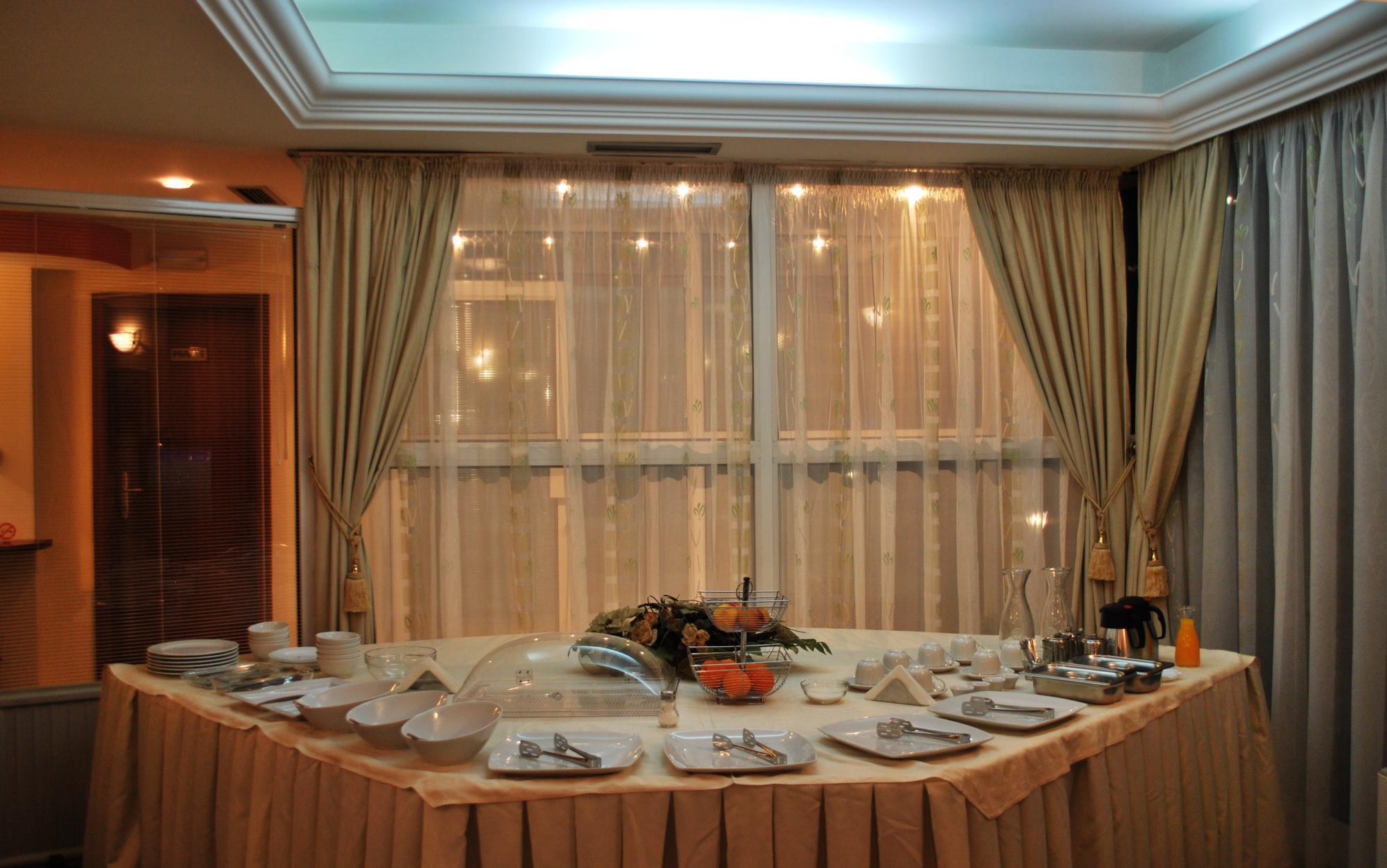 Hotel Residence Inn สโกเปีย ภายนอก รูปภาพ