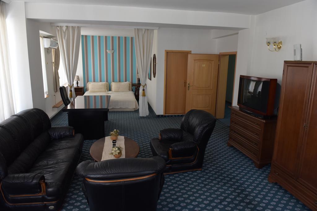 Hotel Residence Inn สโกเปีย ภายนอก รูปภาพ